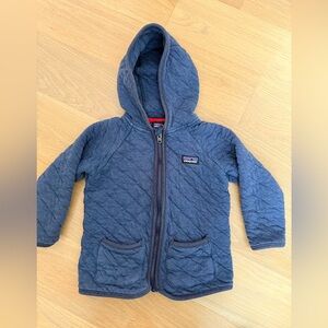 Patagonia blue quilted jacket - 3T